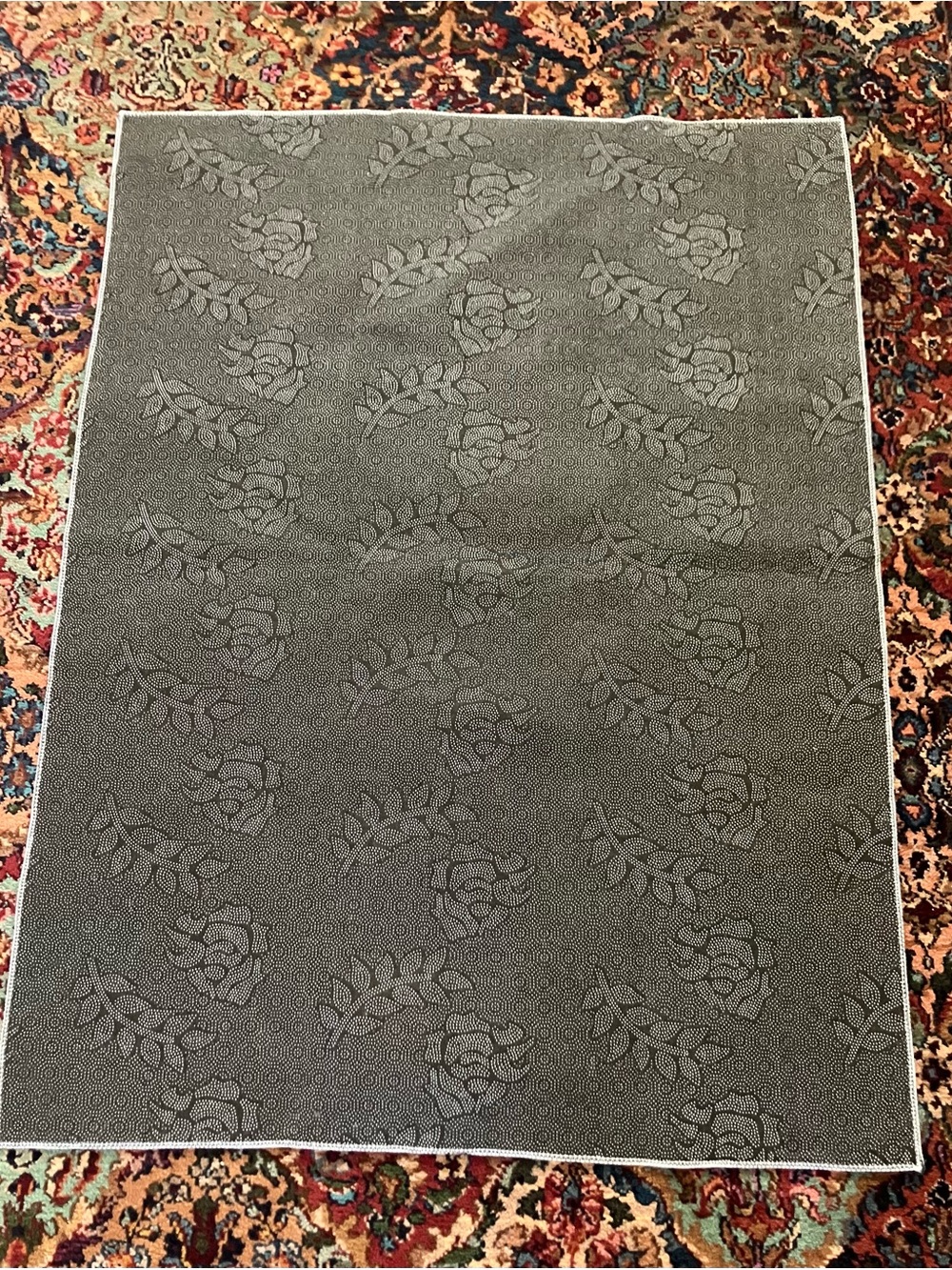 Geometric Gray and Off White Area Rug/Mat - Picture 4 of 5